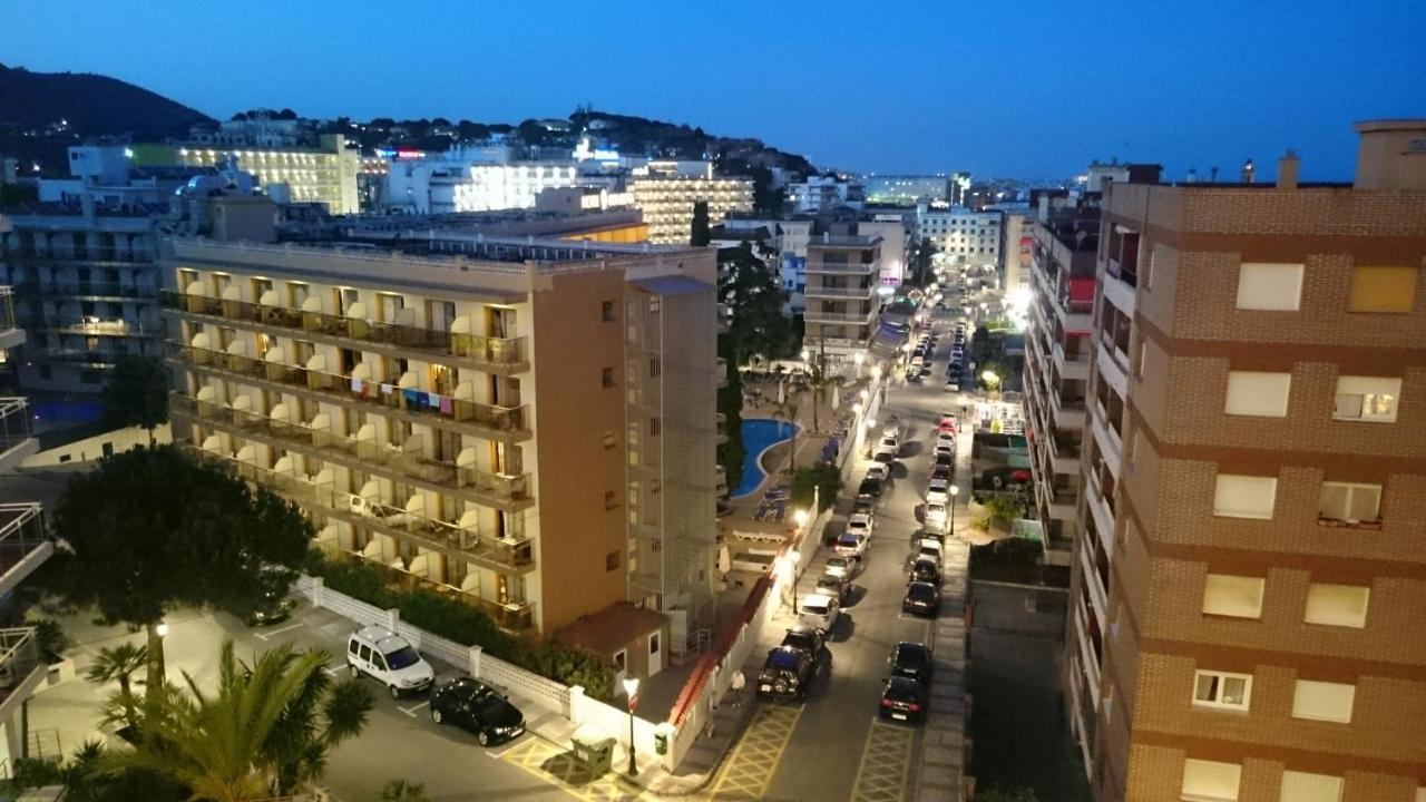 Hotel Bon Repos カレーリャ エクステリア 写真