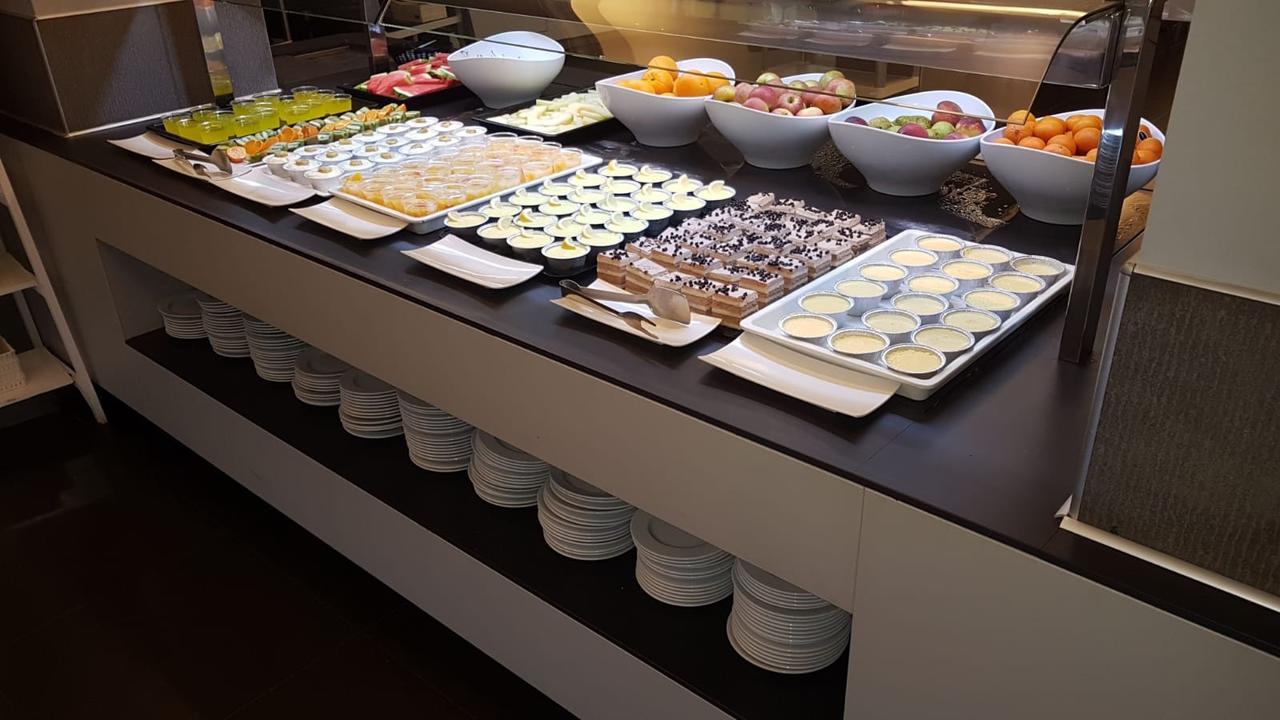 Hotel Bon Repos カレーリャ エクステリア 写真